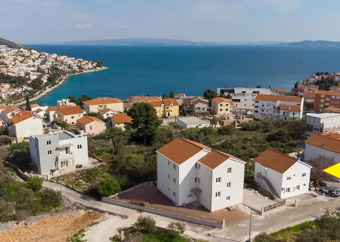 Mala Lanterna Appartement Trogir