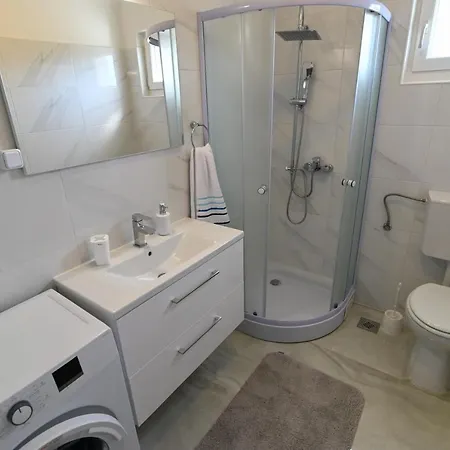 Mala Lanterna Apartment *