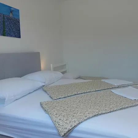 Mala Lanterna Trogir