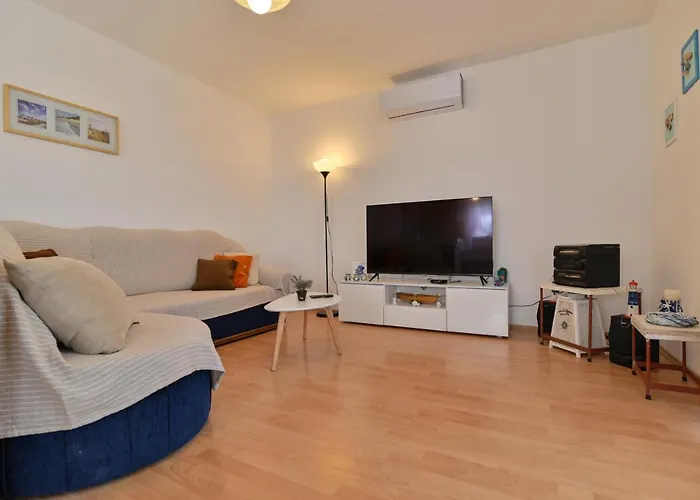 Mala Lanterna Apartment *